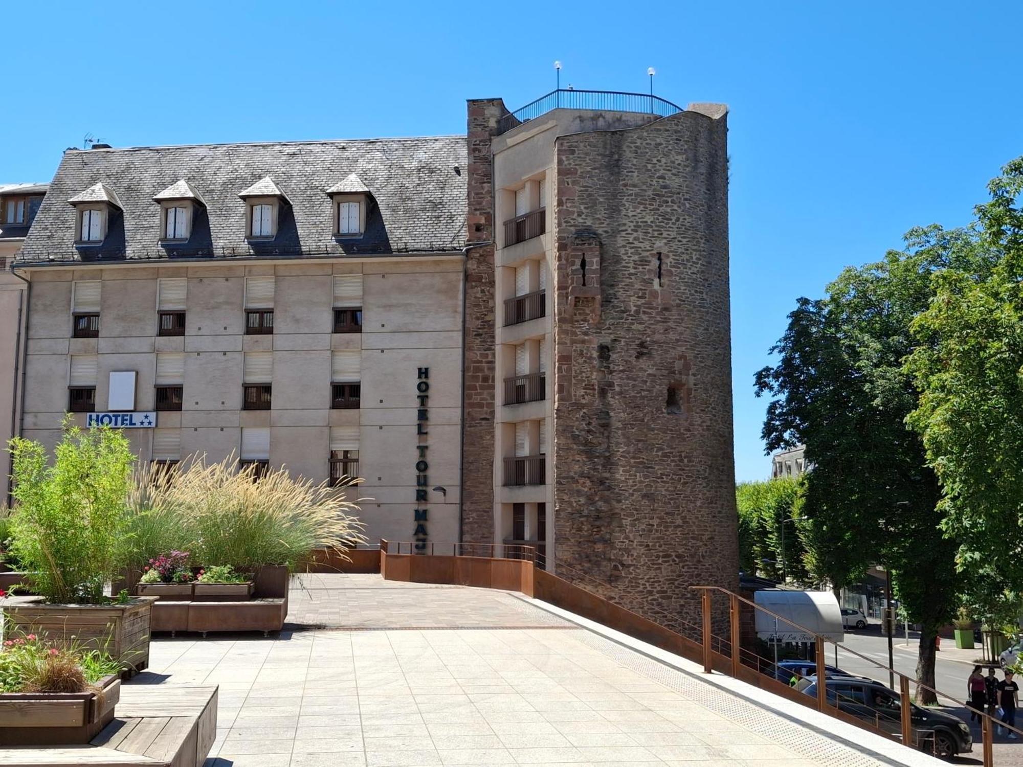 Hotel Tour Maje Rodez Zewnętrze zdjęcie