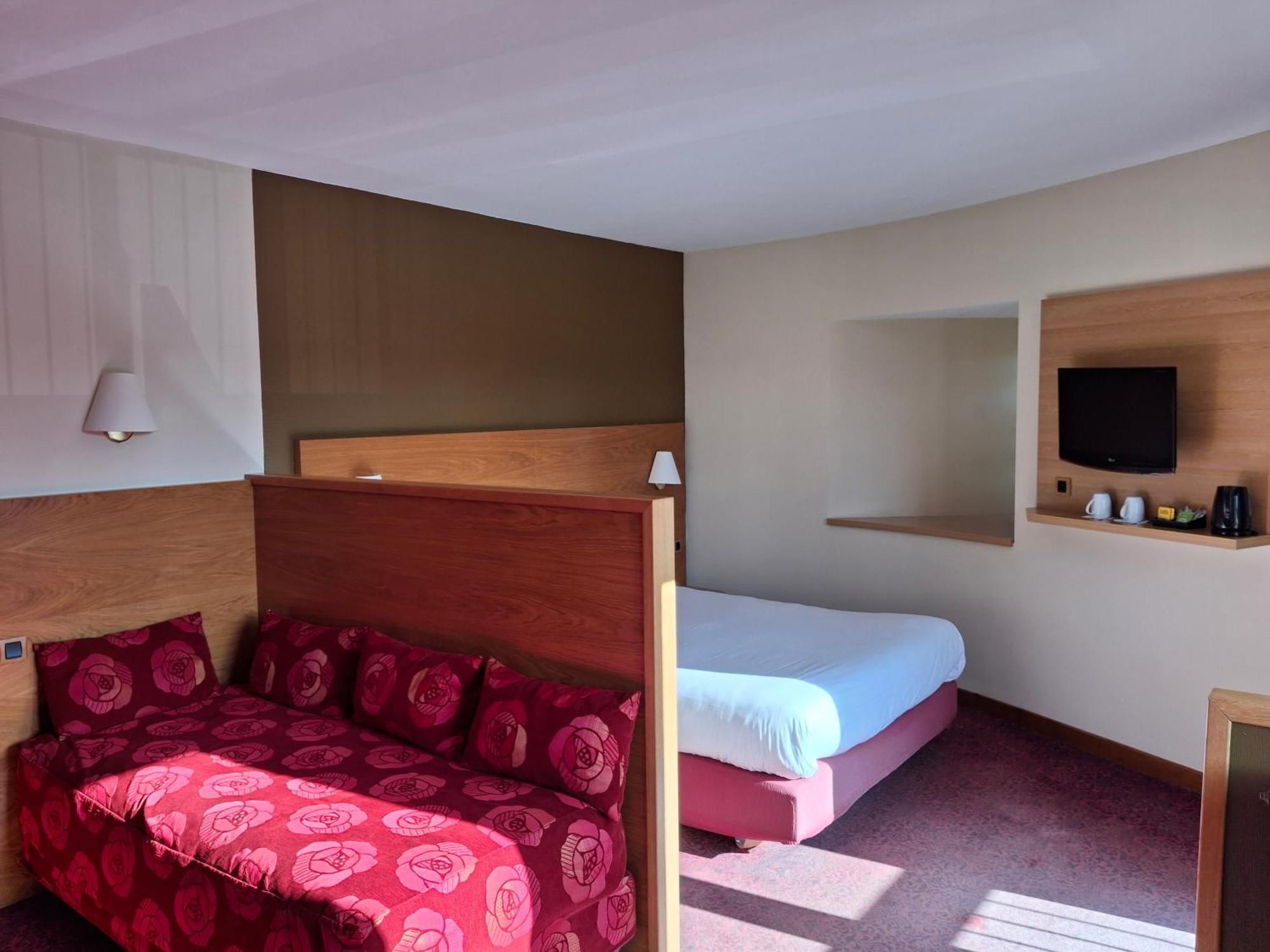 Hotel Tour Maje Rodez Zewnętrze zdjęcie