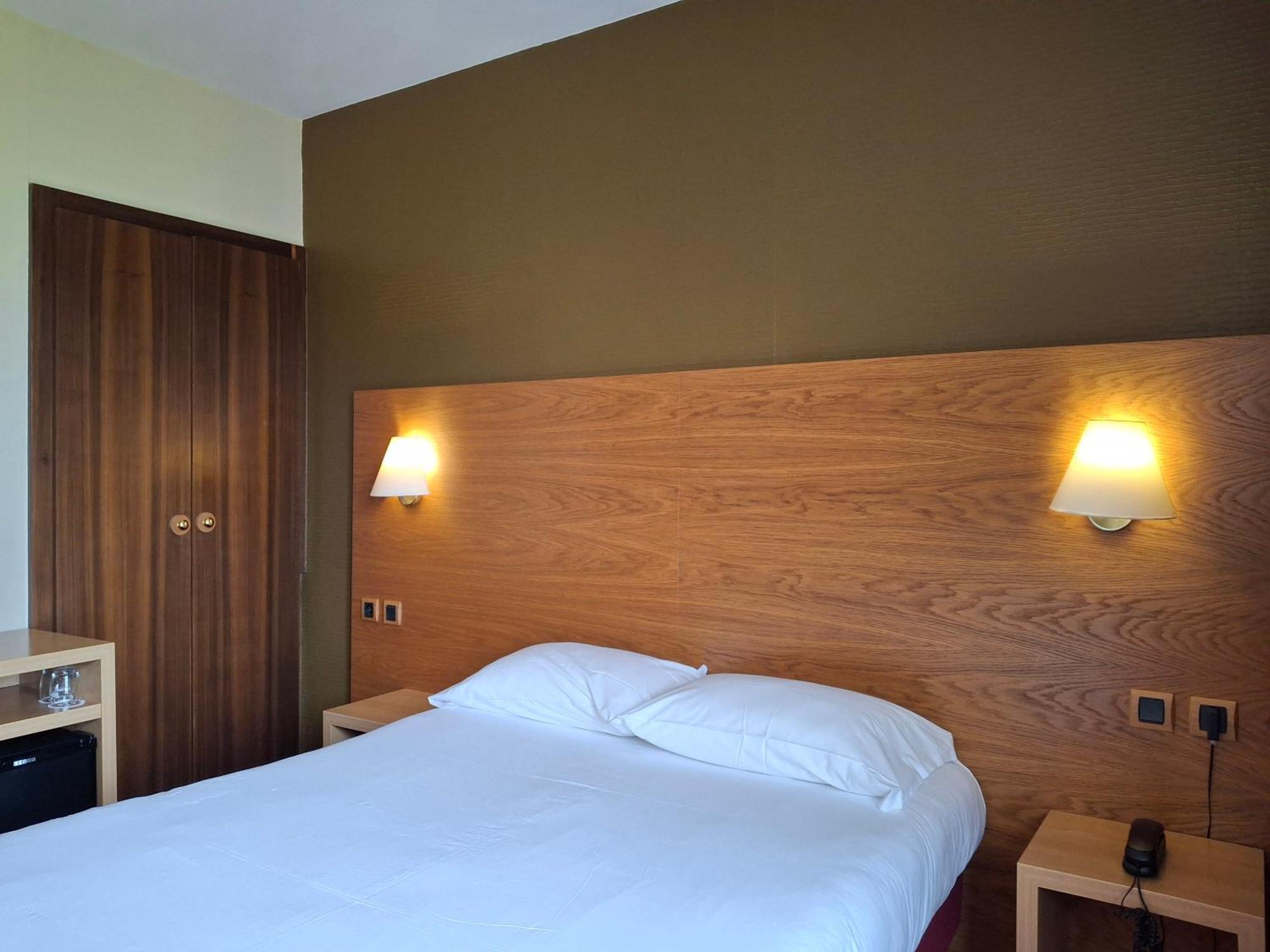 Hotel Tour Maje Rodez Zewnętrze zdjęcie