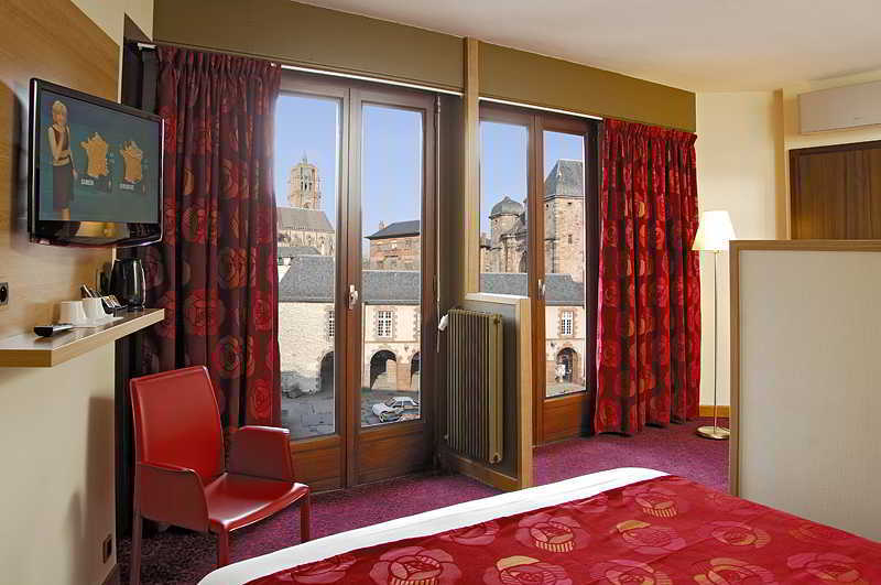Hotel Tour Maje Rodez Zewnętrze zdjęcie